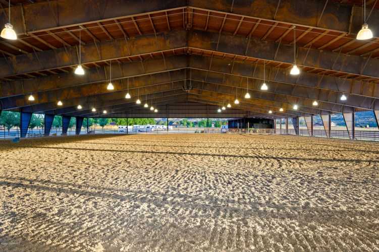 Equestrian Center American Ranch